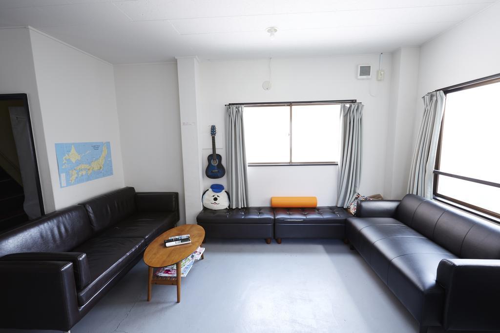 Daikoku Hostel Osaka Exteriör bild