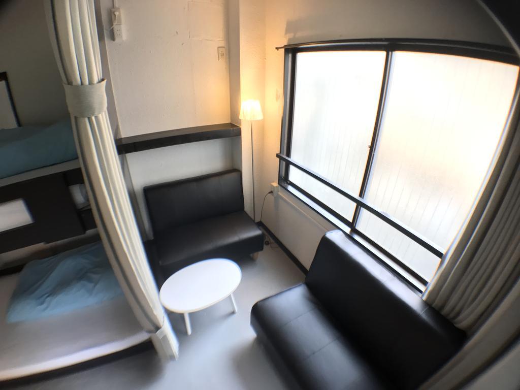 Daikoku Hostel Osaka Exteriör bild