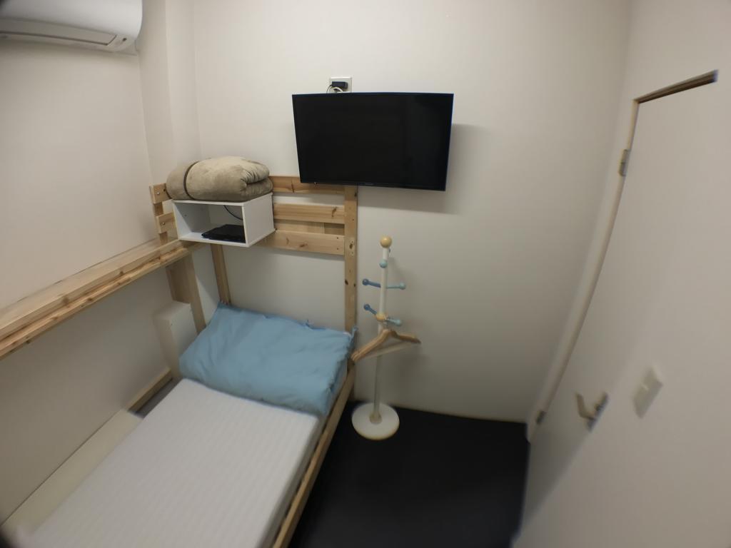 Daikoku Hostel Osaka Exteriör bild