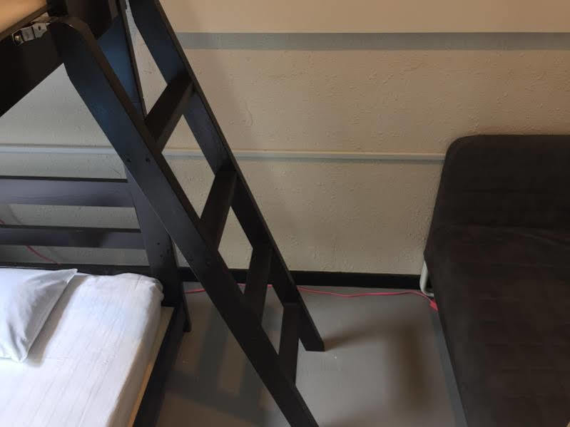 Daikoku Hostel Osaka Exteriör bild