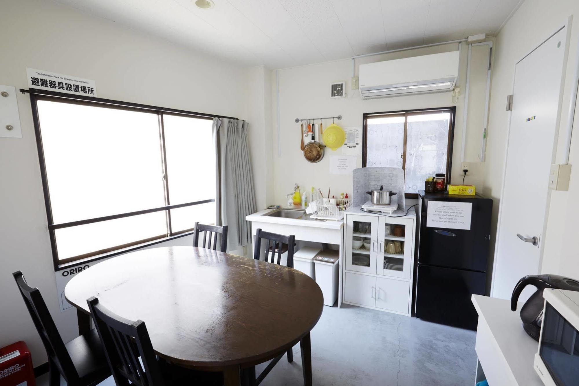 Daikoku Hostel Osaka Exteriör bild